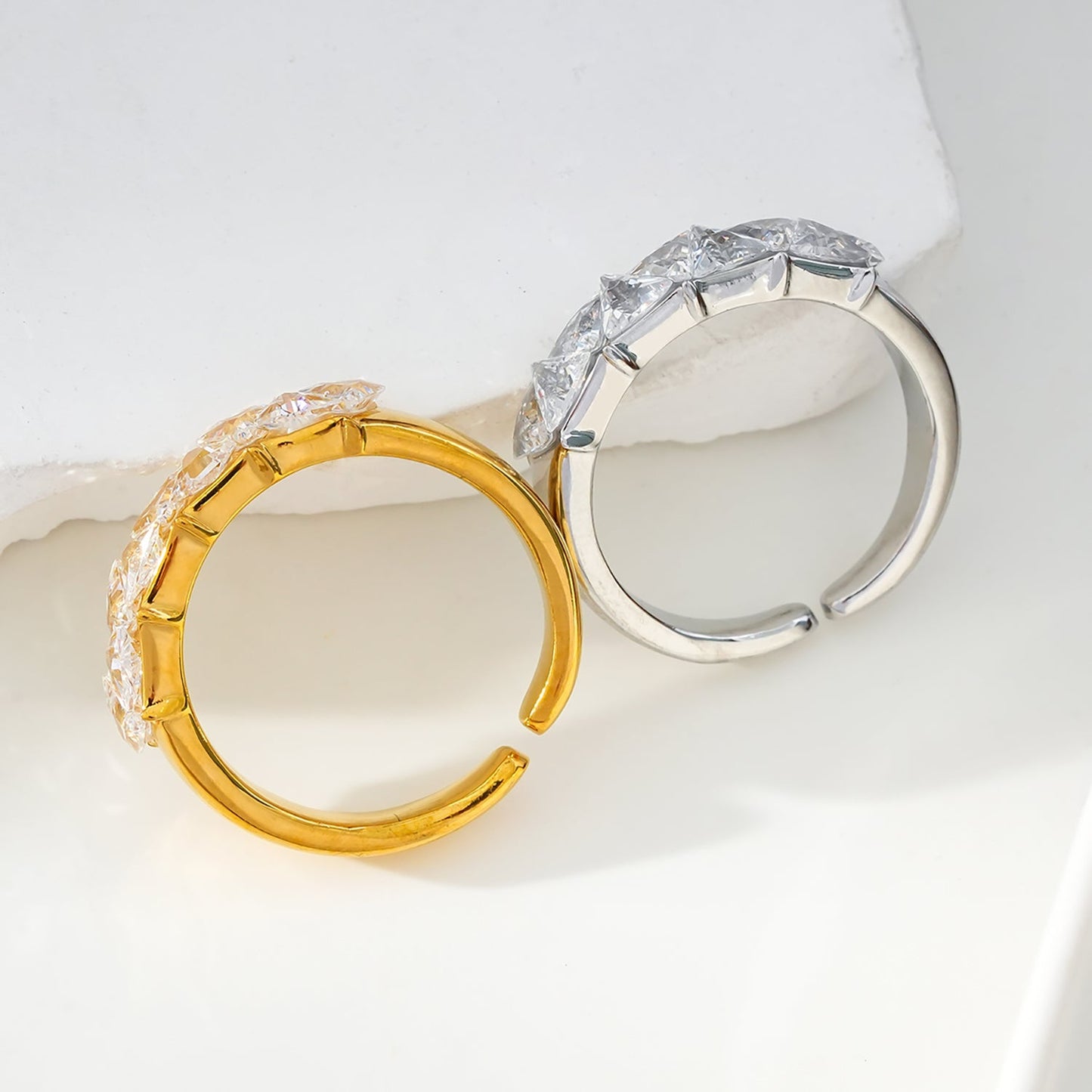 Style ALLY Gold: Zirconia Encased Row Ring