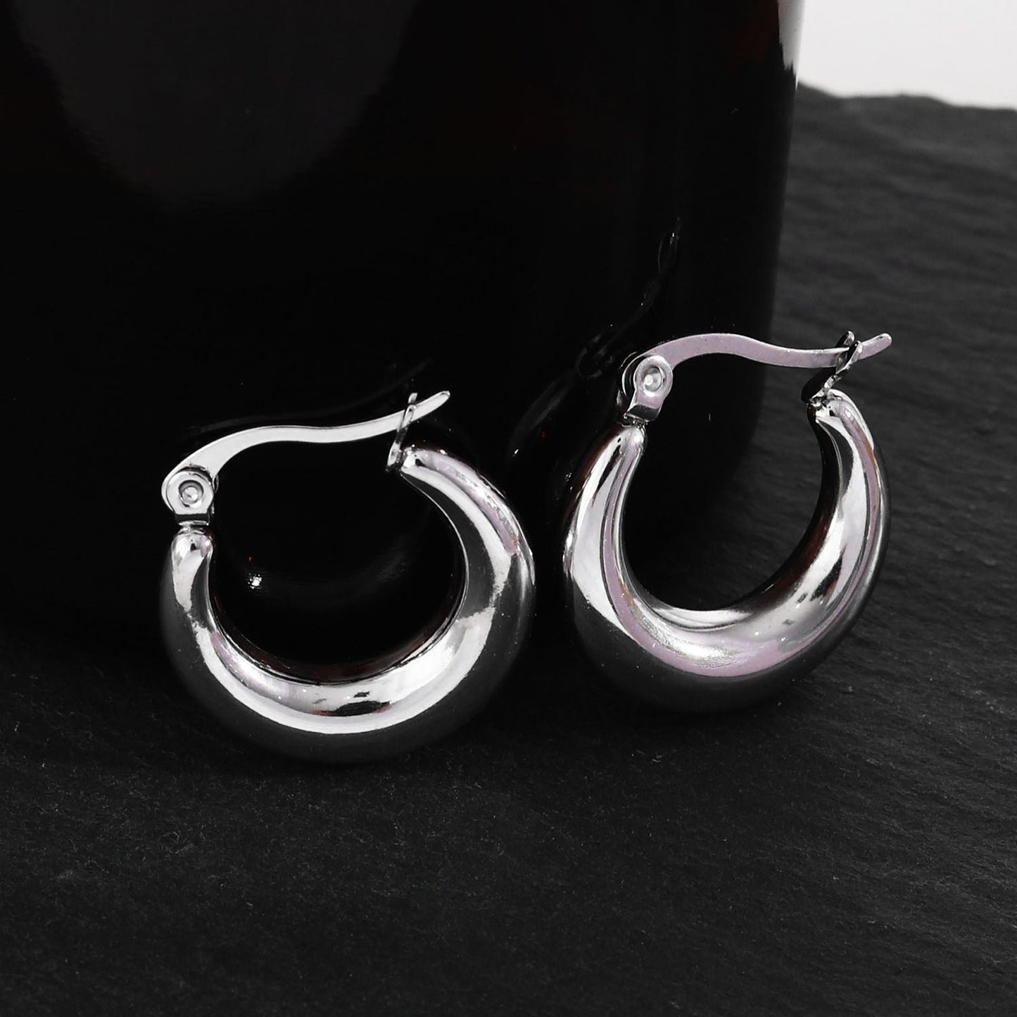 AMBER-MESSINA Chunky Hoop Silver Earrings