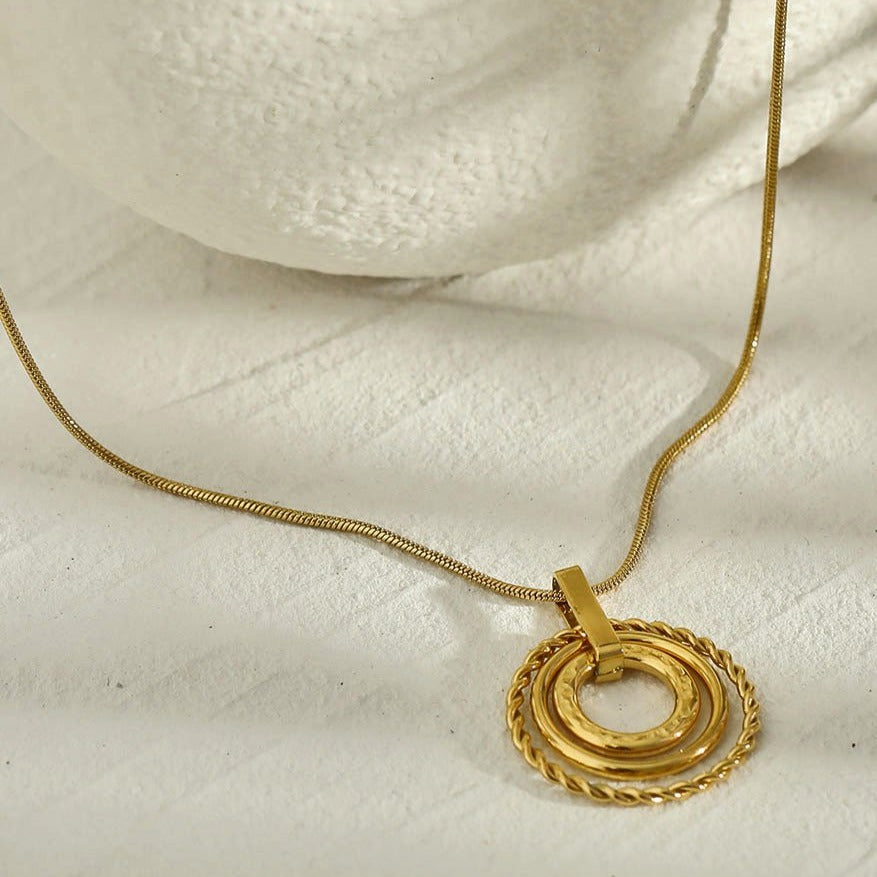 AMELIA Trio Textured Circle Pendants Gold Necklace