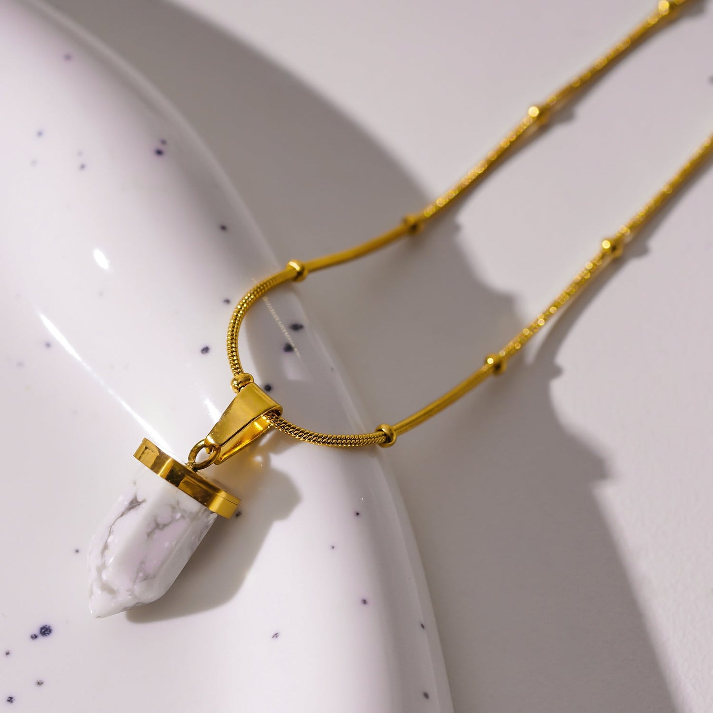 AMELIE: White Turquoise Stone Pendant Anchored on a Beaded Snake Skin Textured Chain Necklace