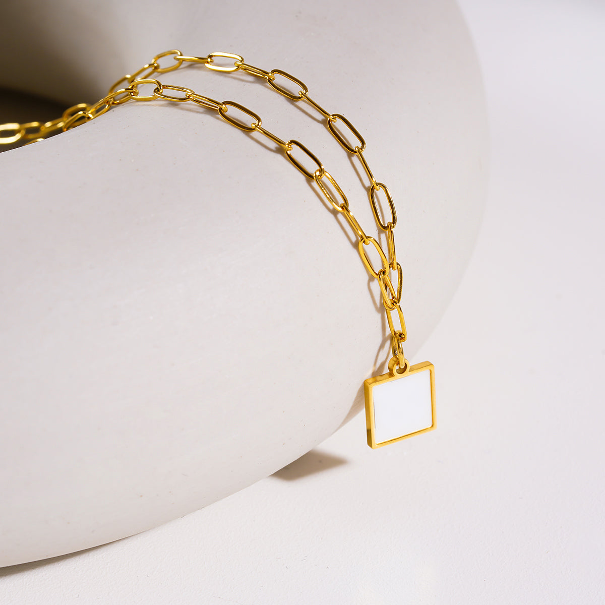 Style ANNABELLA: Minimalist Metal & Shell Square Pendant on a Paper-Clip Chain Necklace.