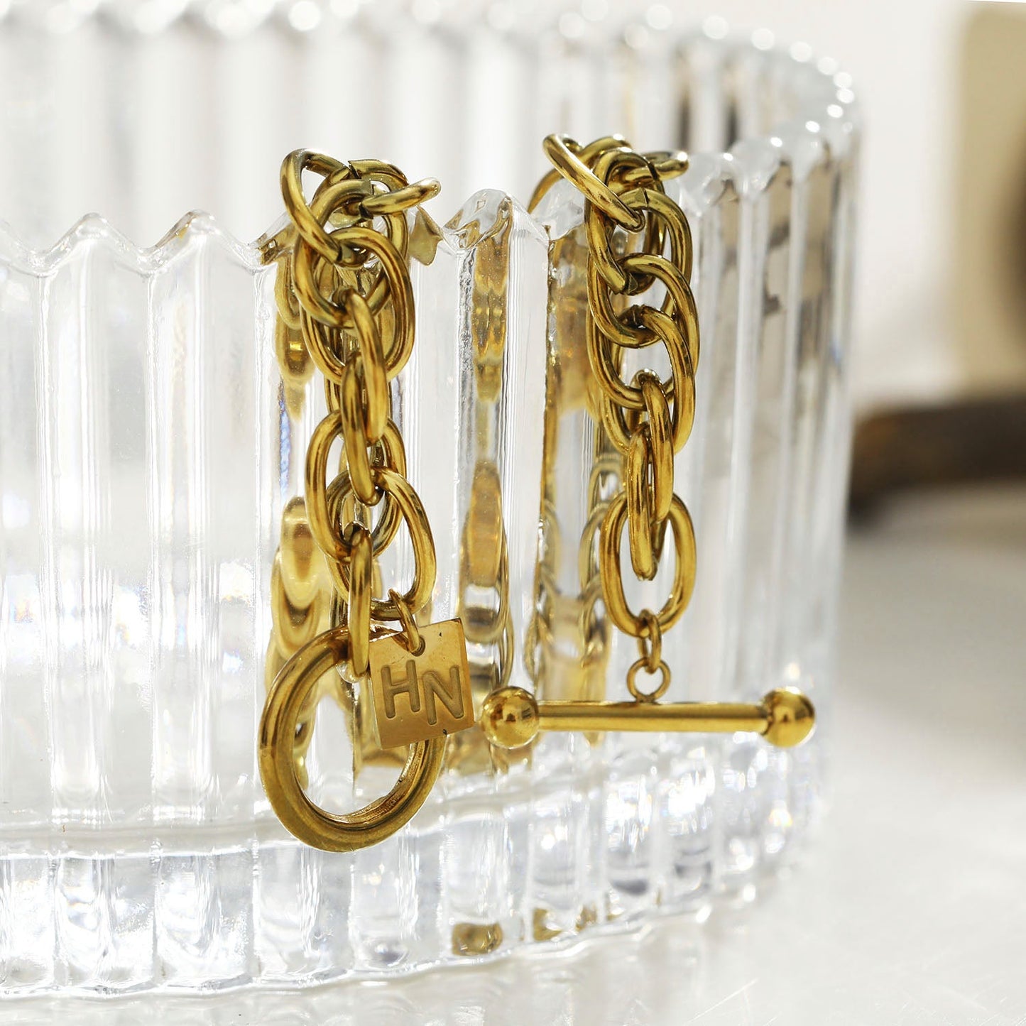 ARDA Gold: Chunky Intricate Multi-Link Bracelet with Circle & T-Stopper