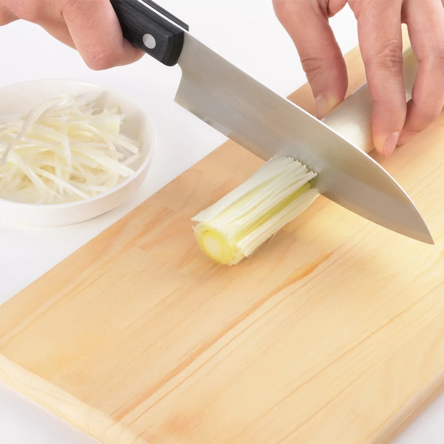 Eatoco Saku Leek Cutter – Fibrous Vegetable Tool - Made in Japan