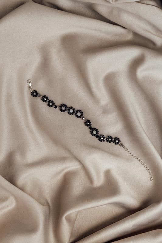 The Luna Daisy Bracelet