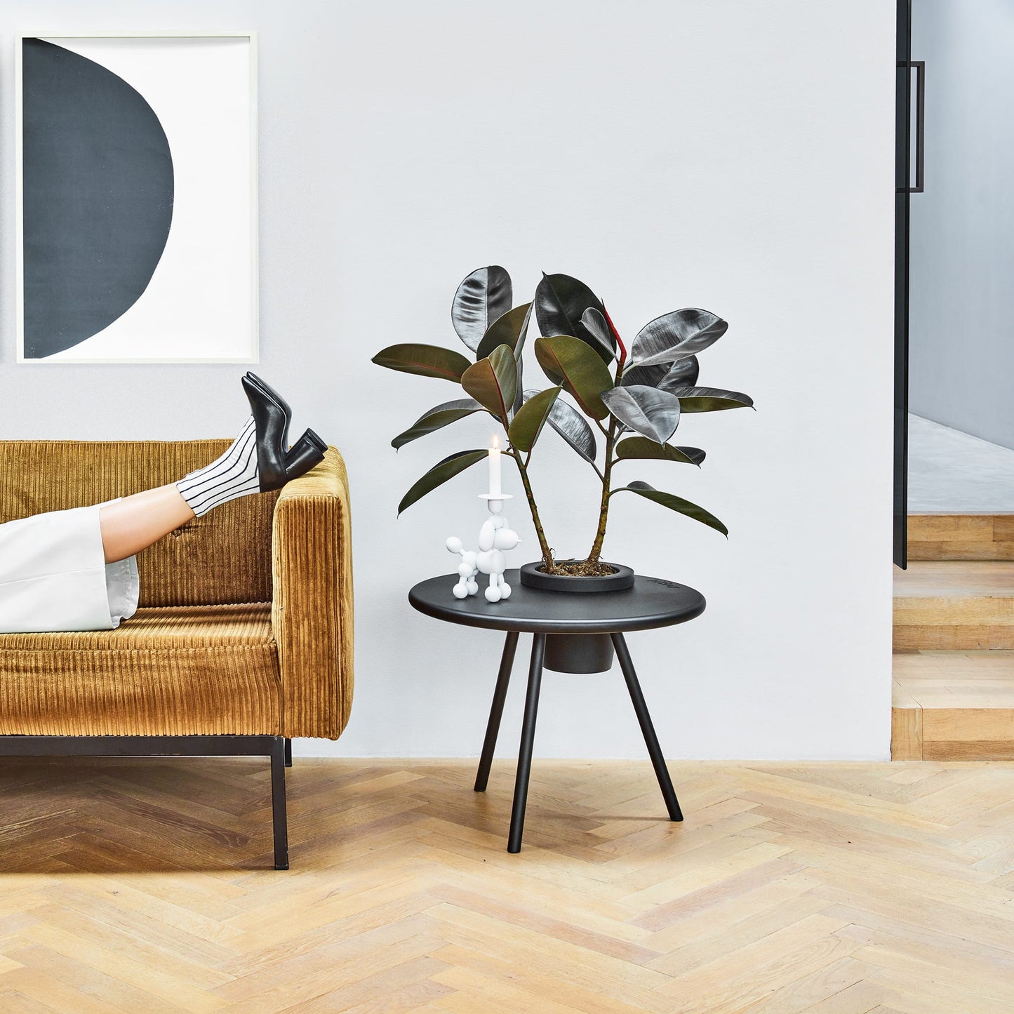 Bakkes<br> Side Table & Planter