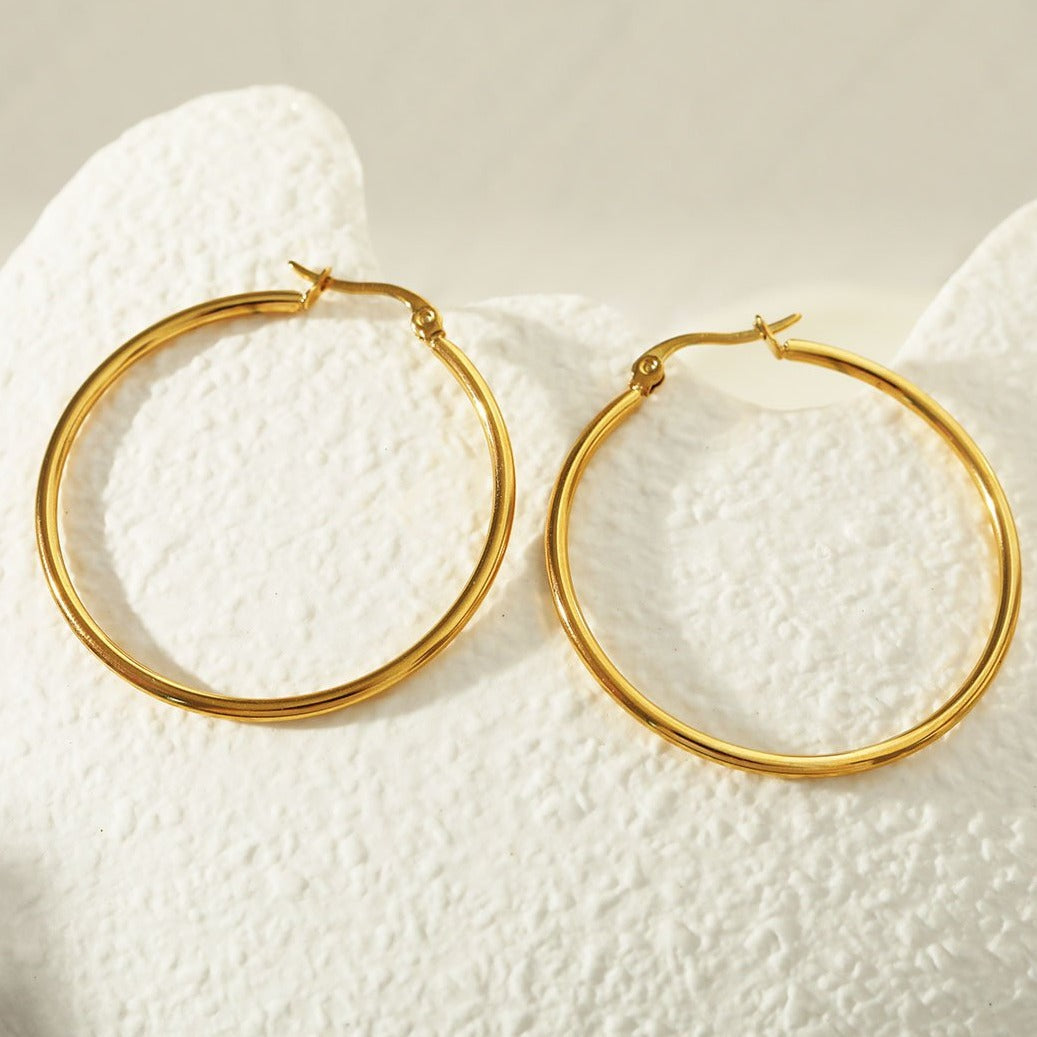 Style BIANCA Gold: Classic Essential Everyday Basic Round Gold Hoops. Available in 7 Sizes - 1cm to 6cm