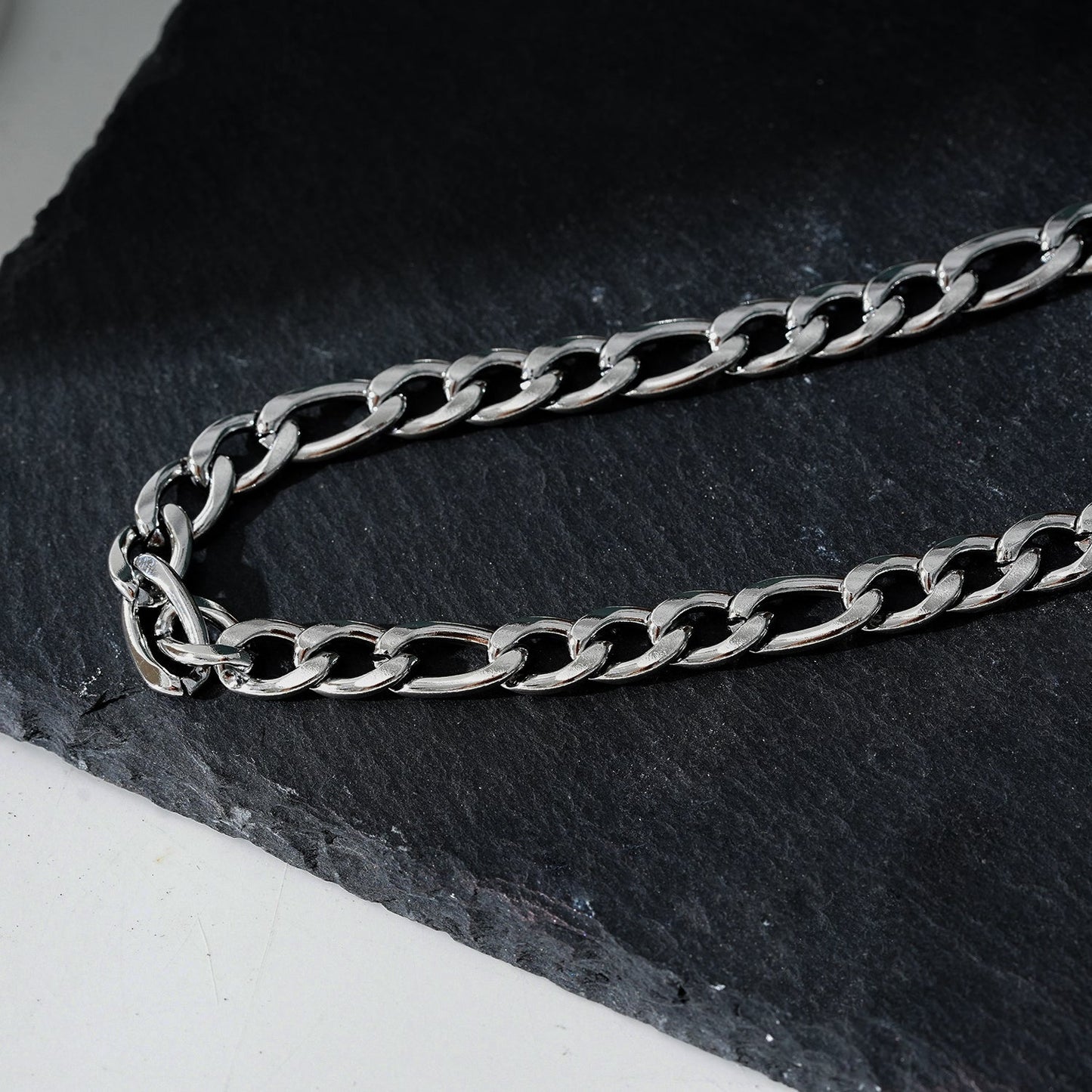 BROMLEY: Cuban-Link Statement Chain Necklace in Silver for Women or Men