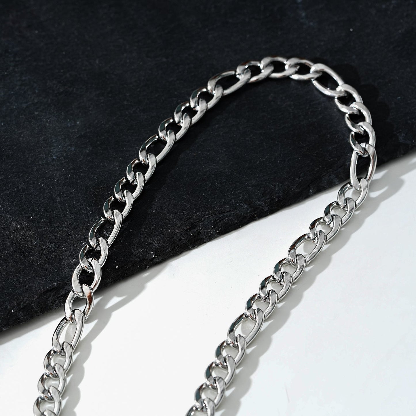 BROMLEY: Cuban-Link Statement Chain Necklace in Silver for Women or Men