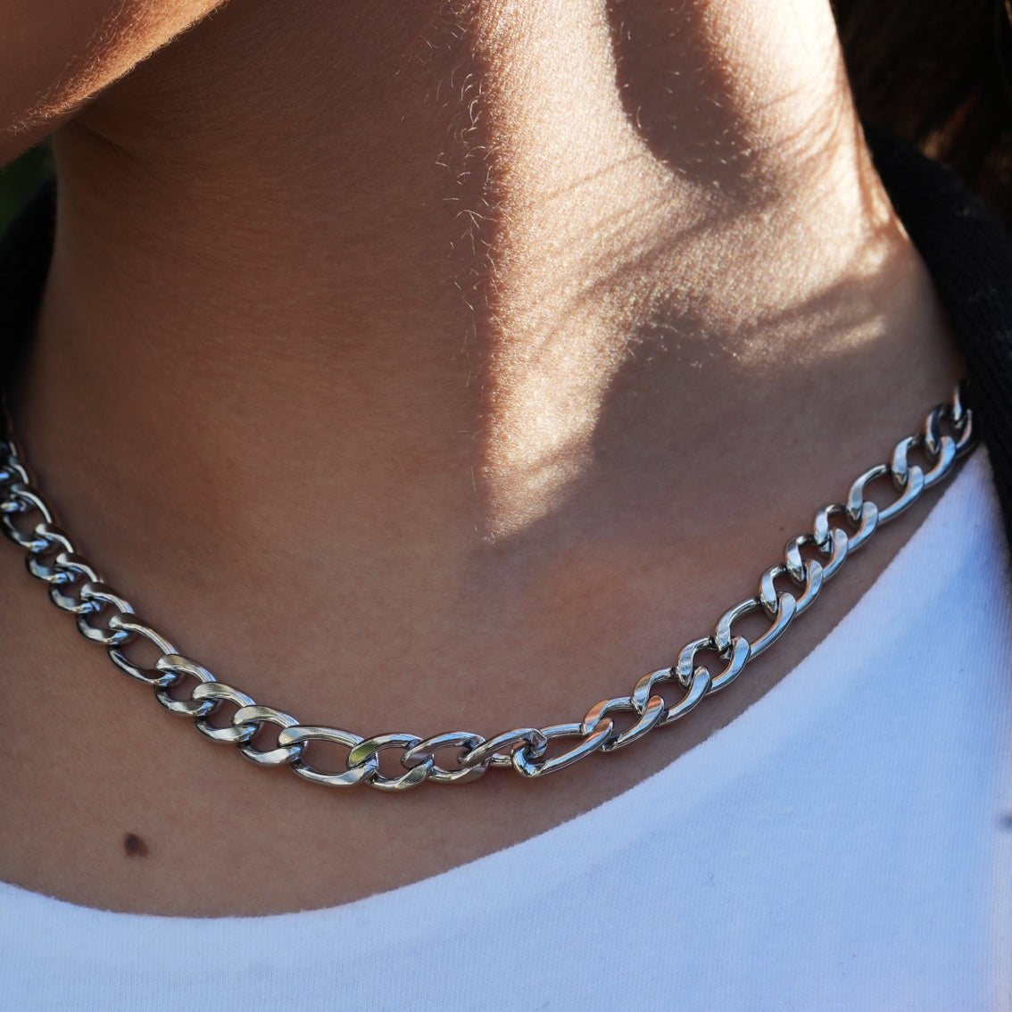 BROMLEY: Cuban-Link Statement Chain Necklace in Silver for Women or Men