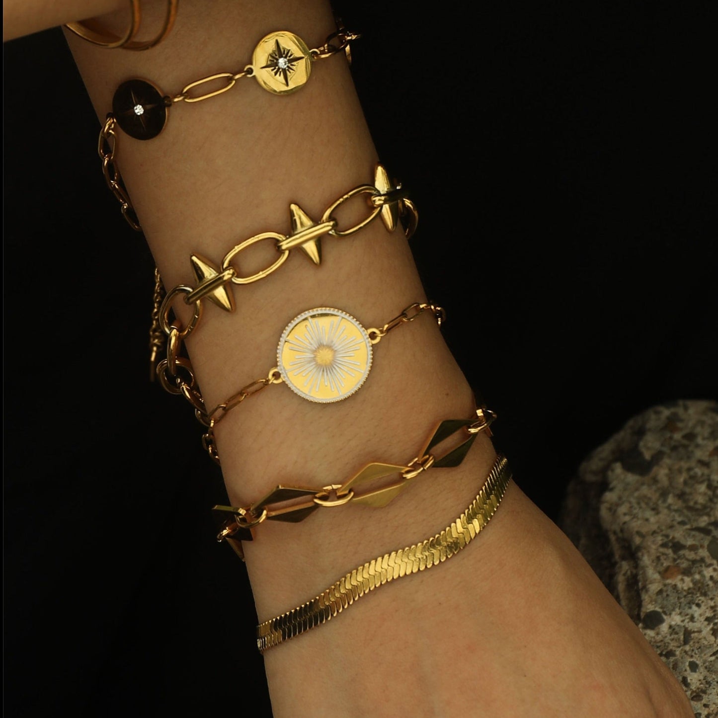 LAILA Snake Skin Textured Bracelet