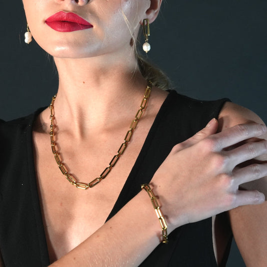 CALAIS Delicate Statement Paper-Clip Link Chain Bracelet