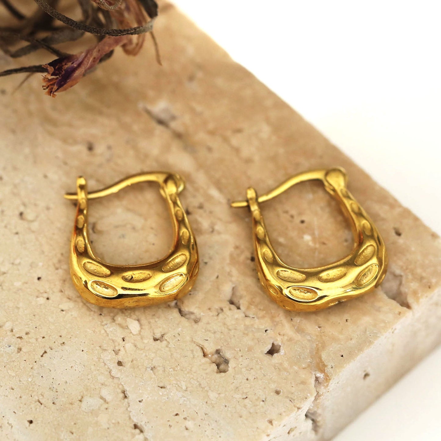 CALAVINO: Hammered Horse-Shoe Hoop Earrings