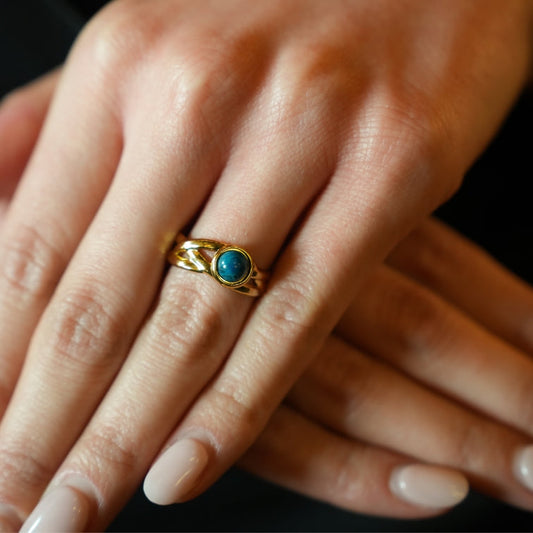 CHESA: Twisted Stacked Ring with Natural Stone Centre Piece.