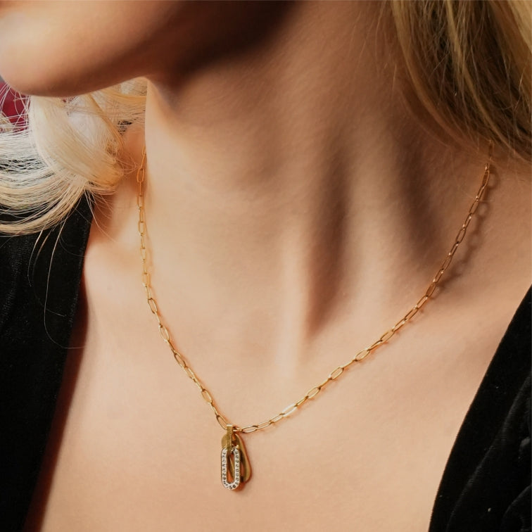 CHICALA: Zirconia-Embedded Oval Shaped Charms Pendant on Paper-Clip Chain Necklace