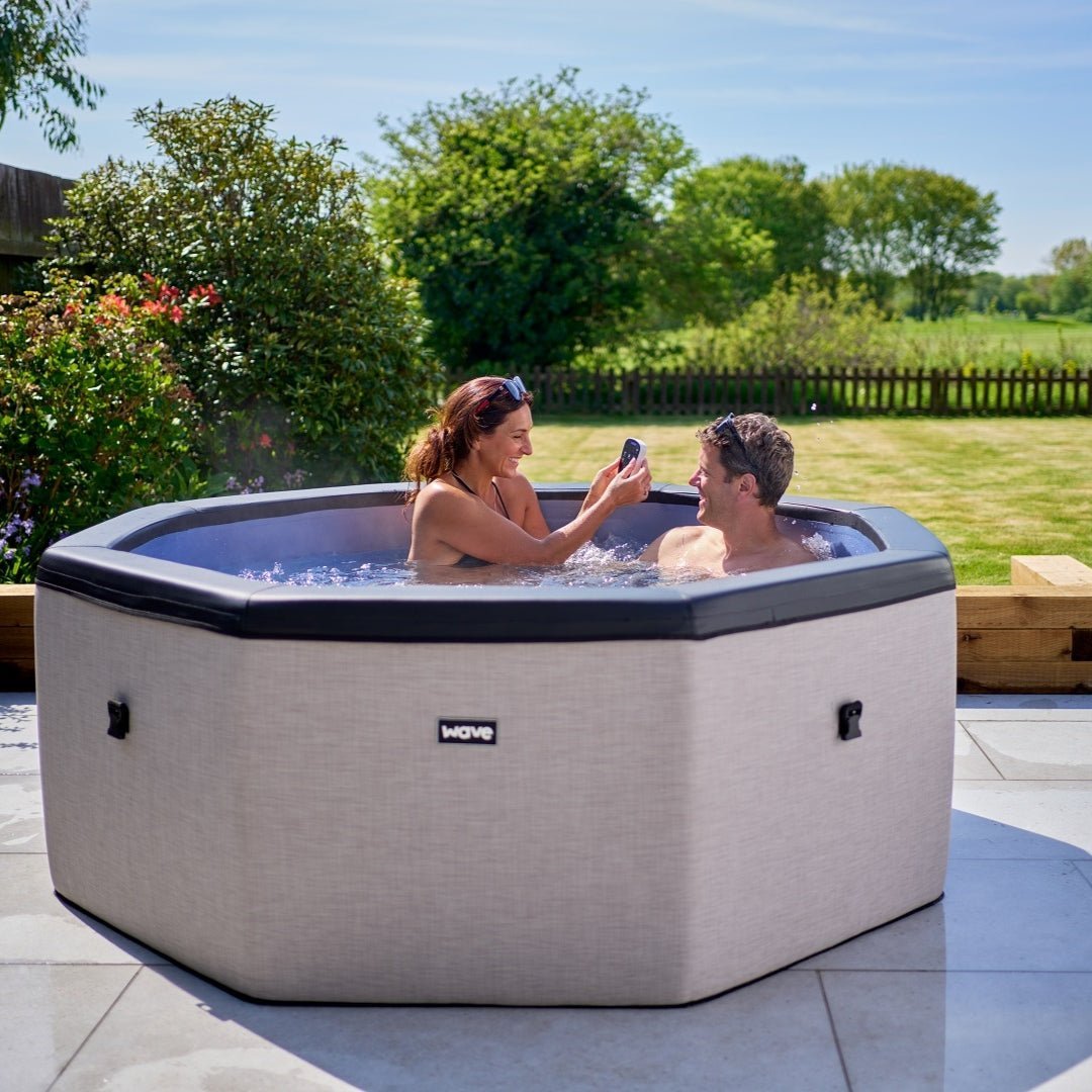 Wave | Como | 6-Person Eco Foam Hot Tub | Octagon | Built-In Integrated Heater