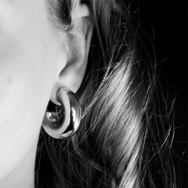 DEMONTE: Hollow Chunky-Look Smooth Surface Tube Hoop Earrings in Silver Toned White Gold