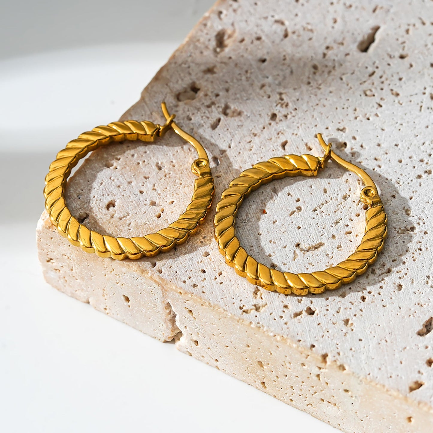 Style ORTANA: Sculptured Pattern Hoop Earrings
