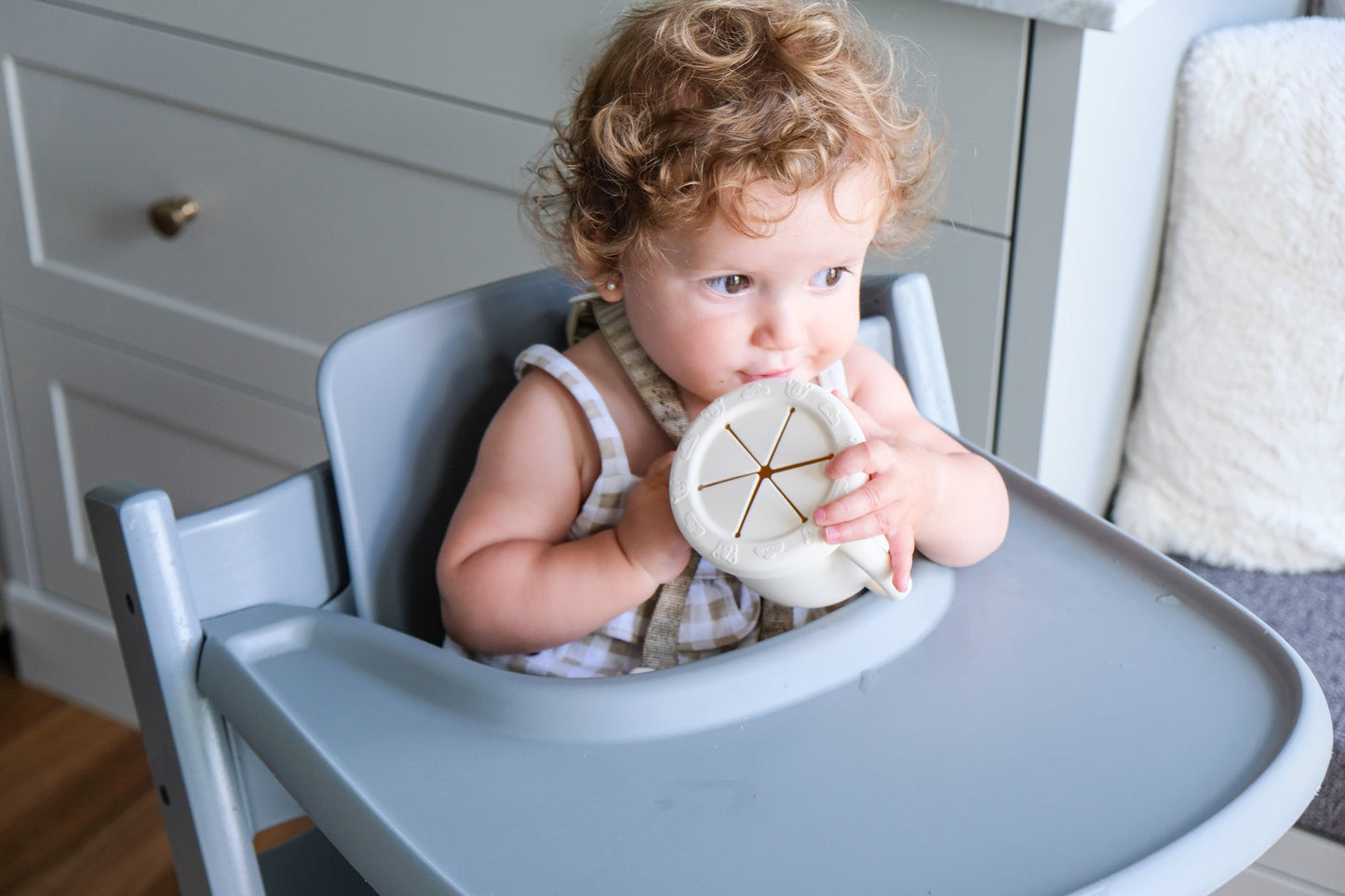 Tasse d'apprentissage 2 en 1 pour collation et liquide