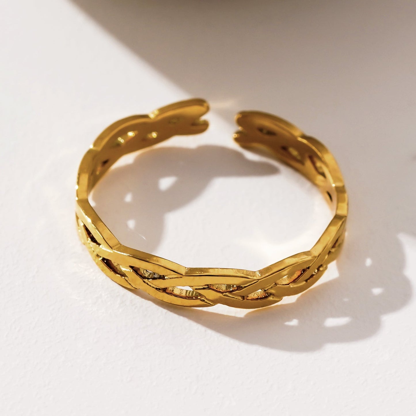 ELIOTT: Cross Over Weave Pattern Band Ring