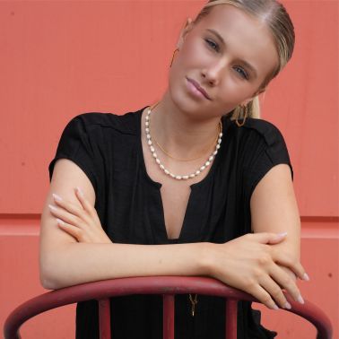 ELISA: Fresh Water Pearls & Gold Beaded Chain Necklace