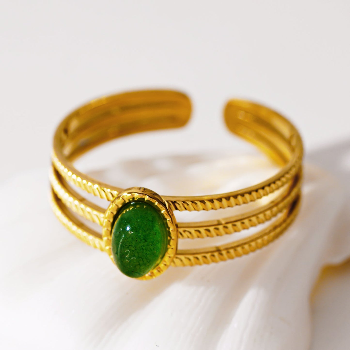 ELMARIE: Triple Banded Textured Ring with Green Aventurine Stone Centre Piece