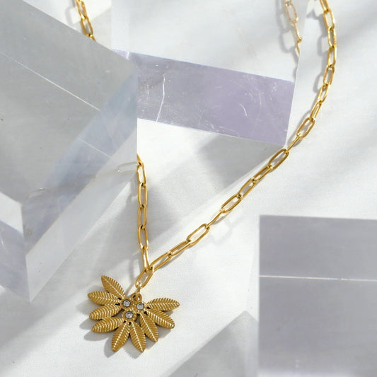 ENOLA Mini Paper Clip Chain with Leaves Design Zirconia Pendant in Gold