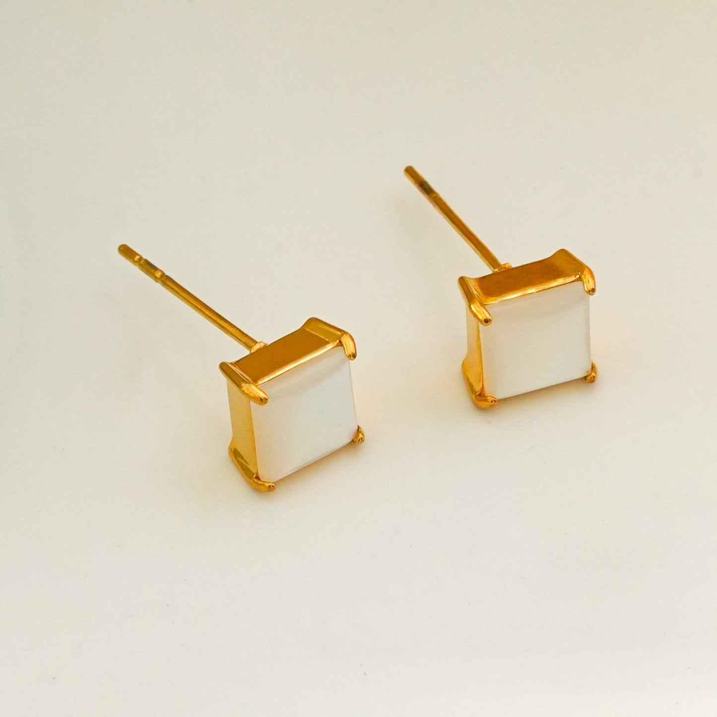 ERITH: Gold Rimmed Natural Shell Square Shaped Classic Stud Earrings