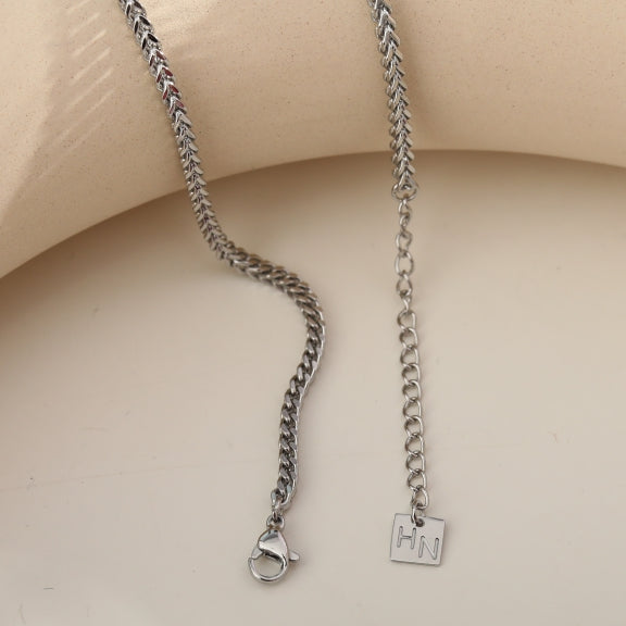 FARAH 28": Cuban Link Silver Chain Necklace