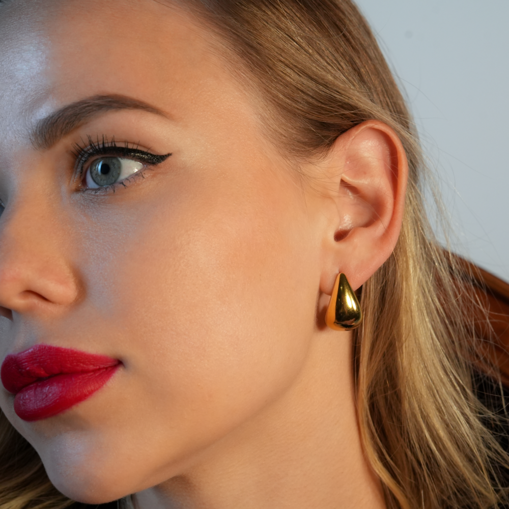 FORIA Gold: Chunky Look Light Weight Tear Drop Stud Earrings - Statement of Confidence