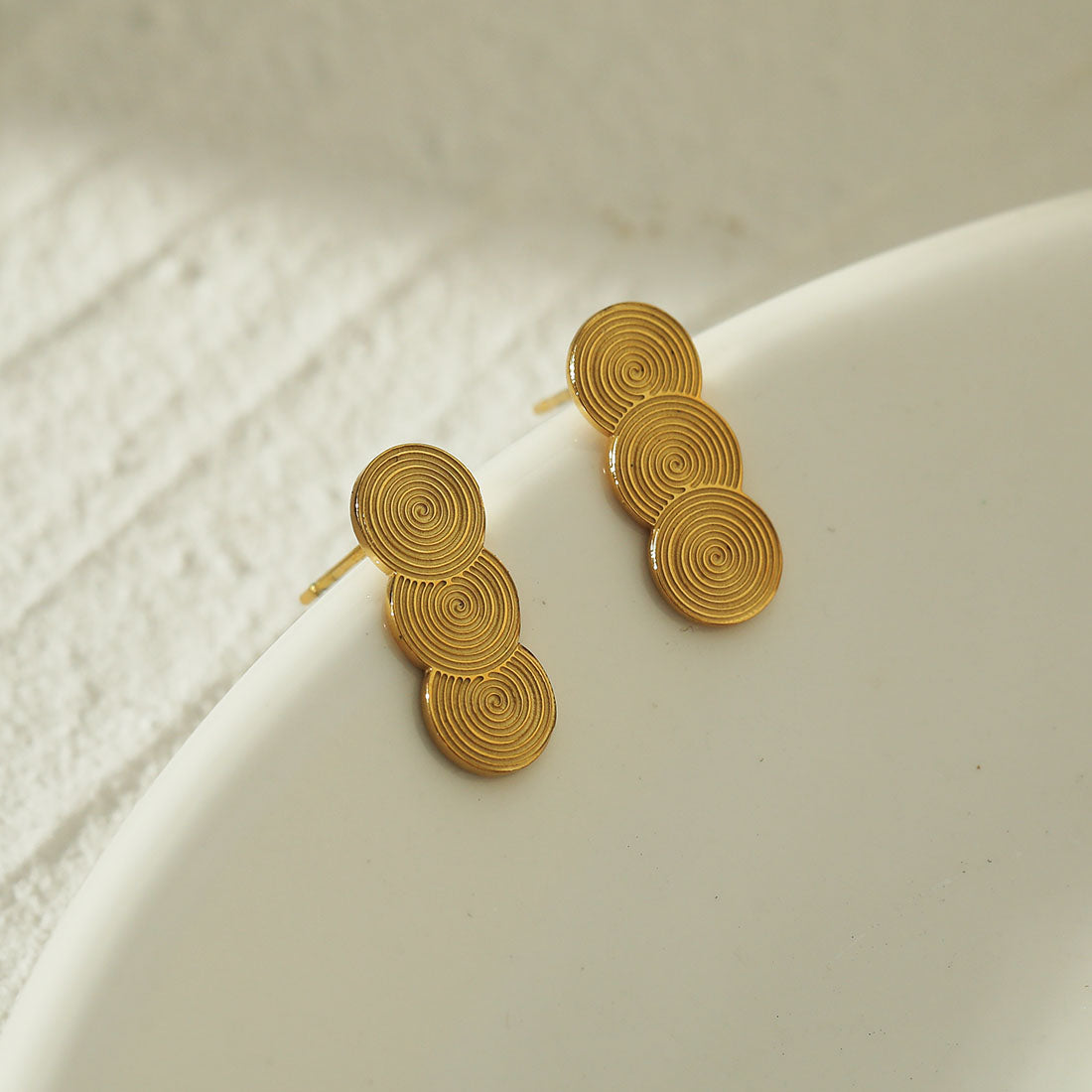 HAZEL: Trio of Discs Stud Earrings