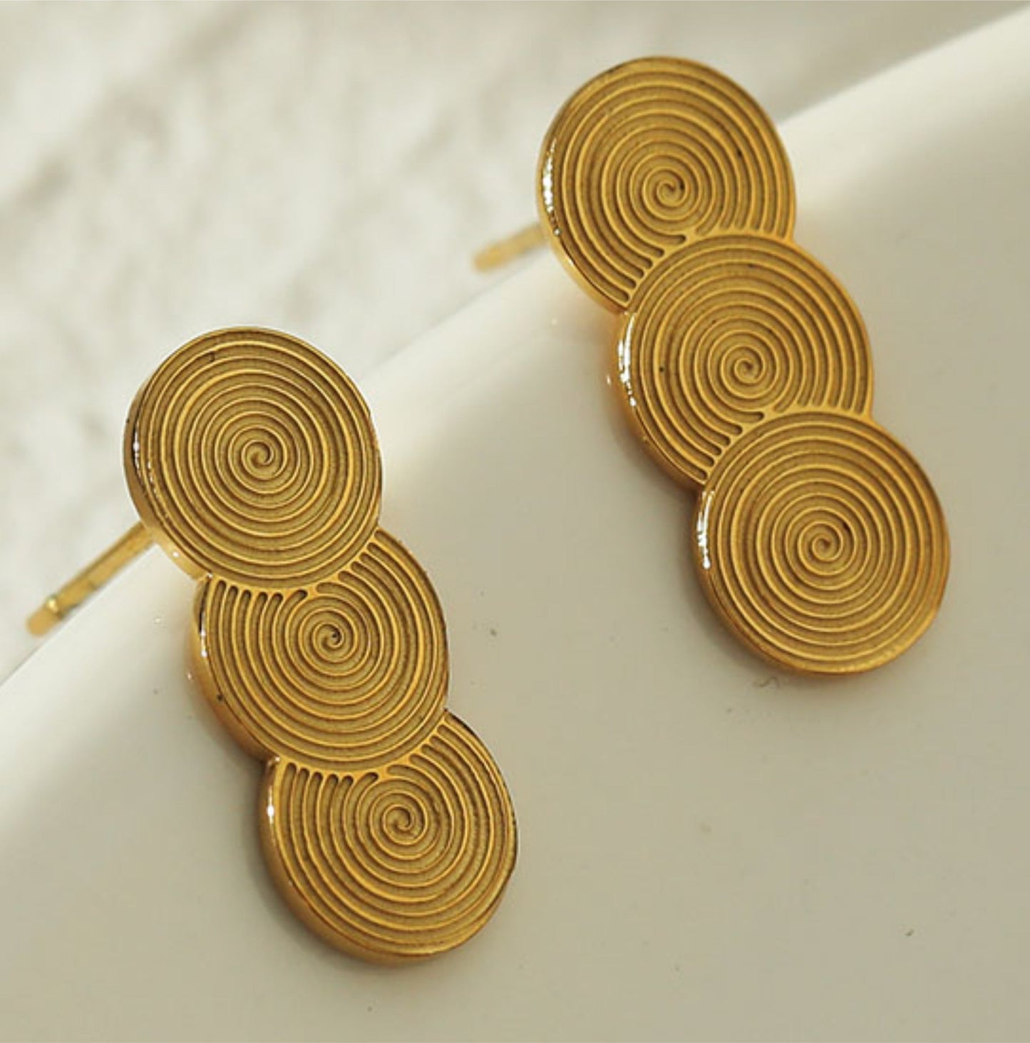 HAZEL: Trio of Discs Stud Earrings