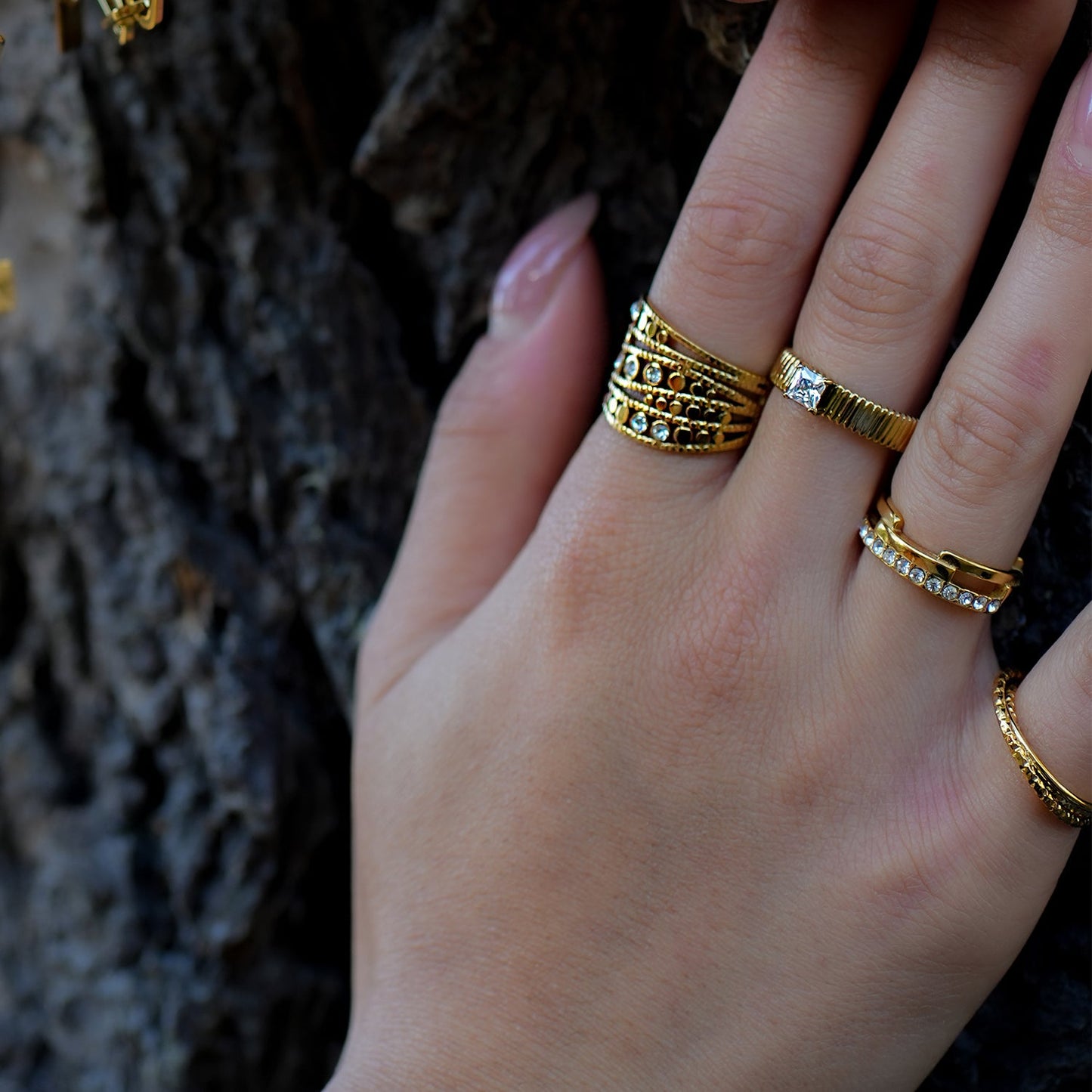 HIRAYA: Textured Block Band Ring with a Square Zirconia Centerpiece