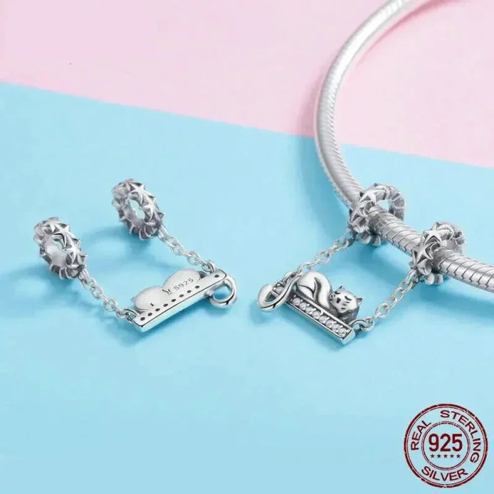 Purrfectly Celestial: Adorable Cat Star Charm (925 Silver)