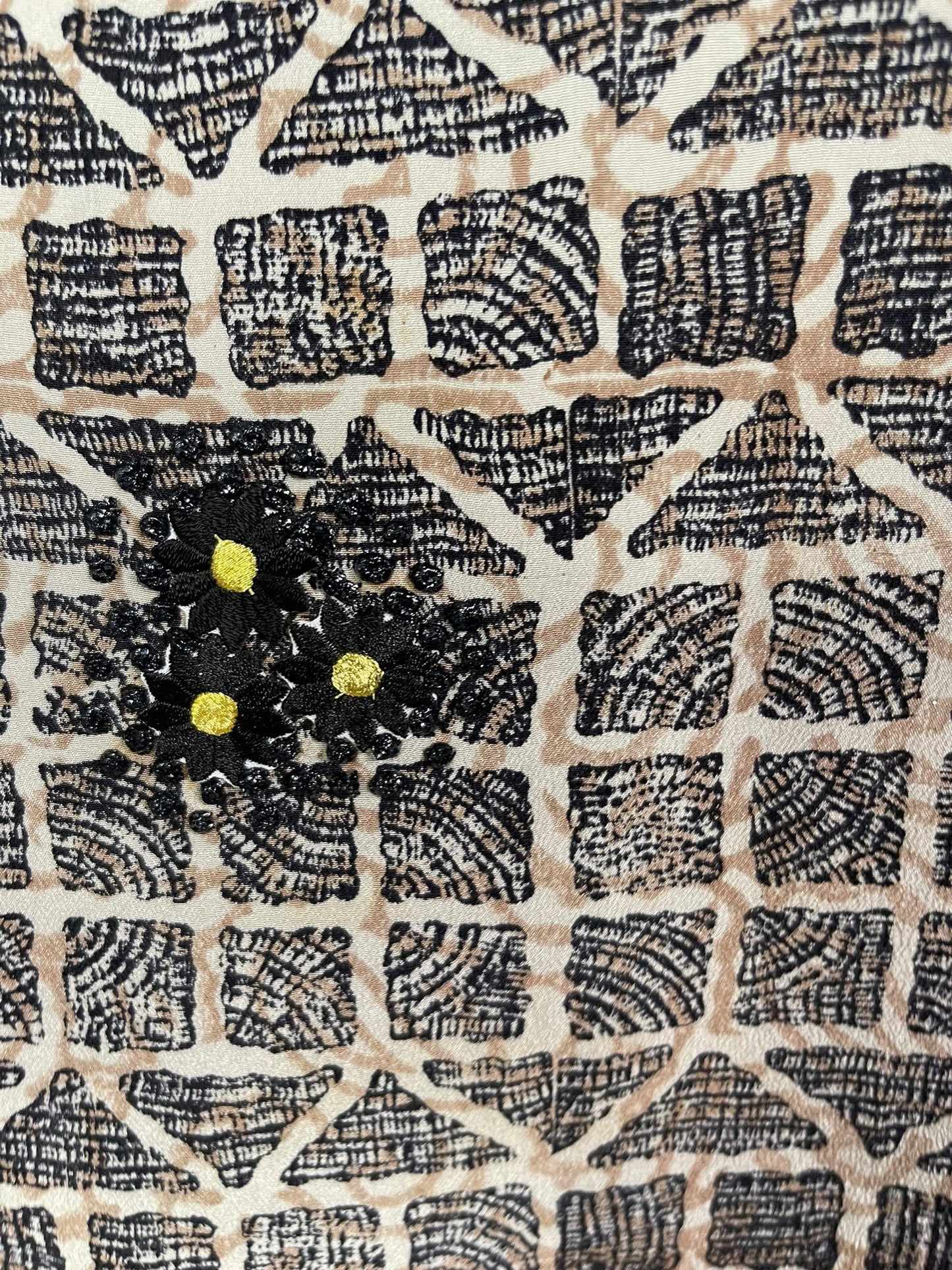 PRC6915 Avatar Pure Silk Kimono-Sleeved Jacket with Belt