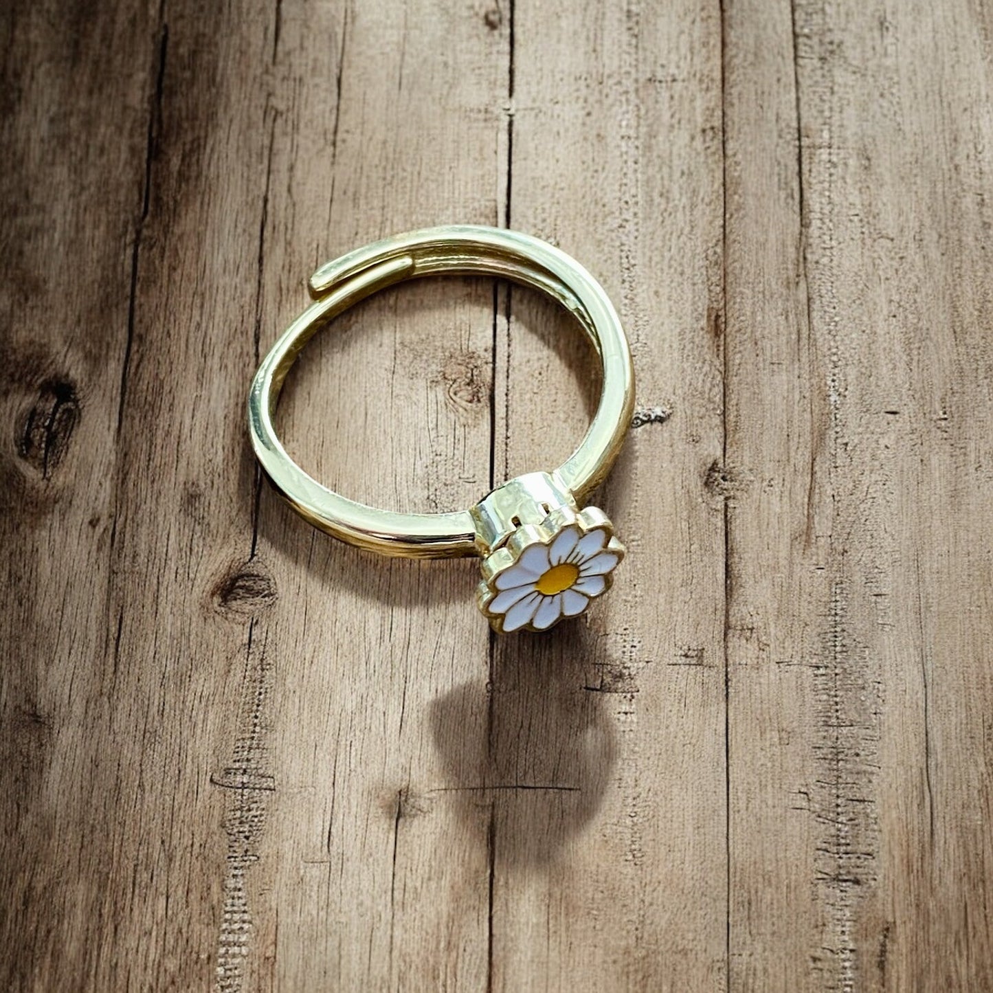 Daisy Fidget Ring – Adjustable Spinner Ring for Anxiety Relief