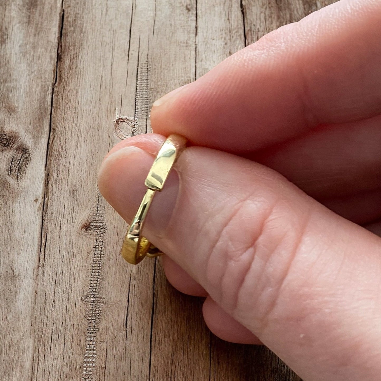 Daisy Fidget Ring – Adjustable Spinner Ring for Anxiety Relief