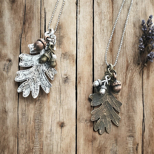 Oak Leaf & Acorn Necklace – Silver-Tone or Bronze-Tone Forest Pendant