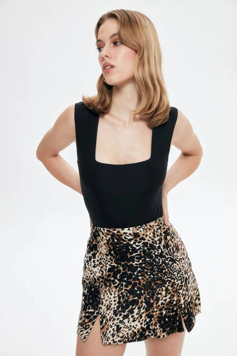 Square Neck Thick Straps Bodysuit - Black