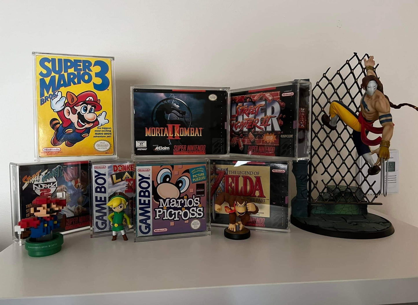 EVORETRO Acrylic Display Protector for SNES Games and N64 Game Box - Pack of 2