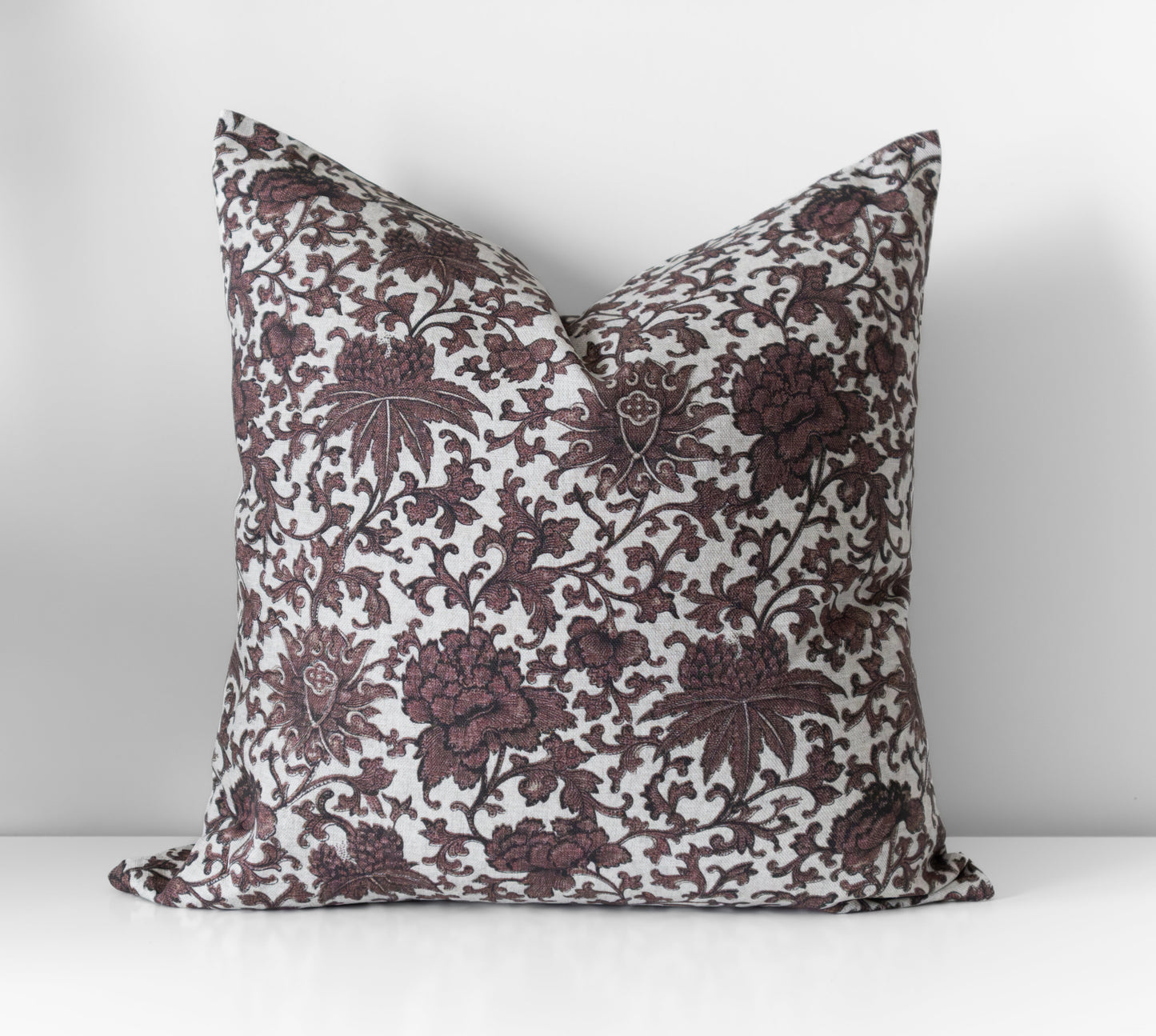 Eleanor | Vintage Floral Pillow Cover