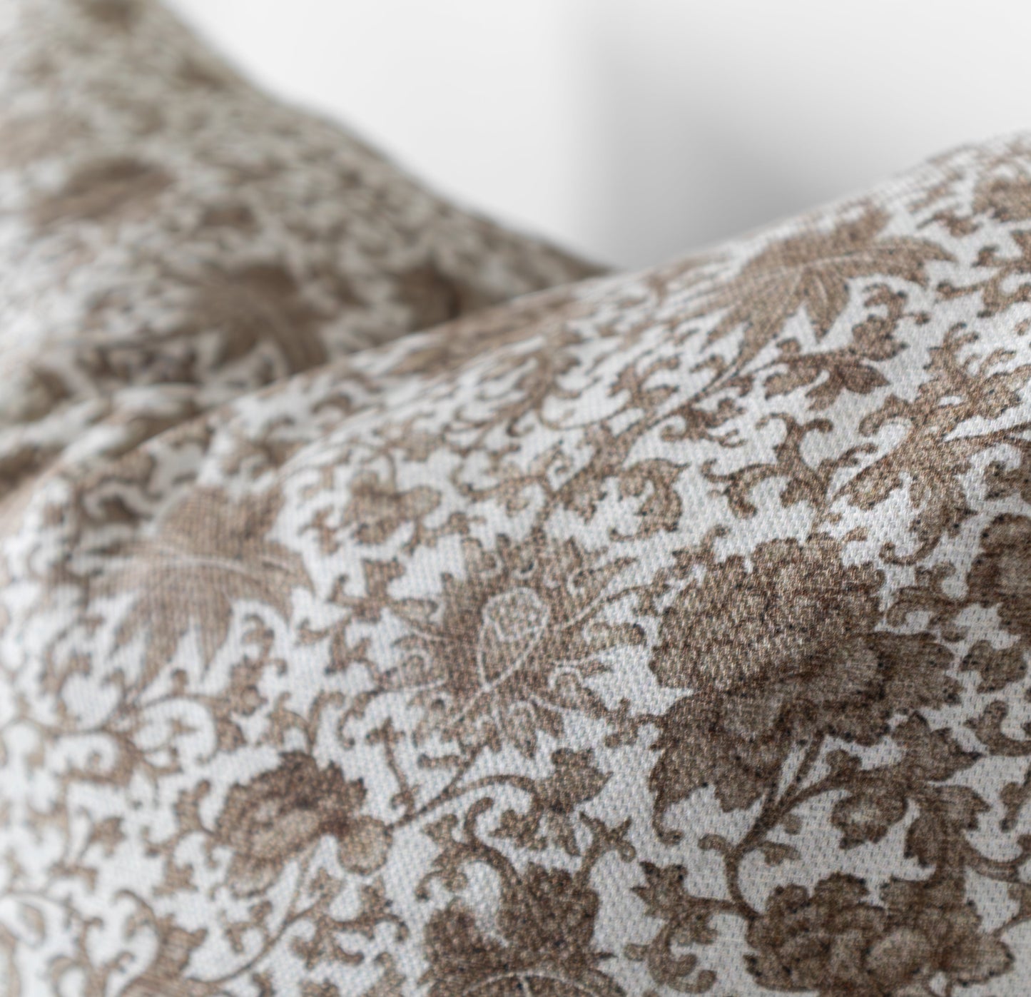 Isadora | Vintage Floral Pillow Cover