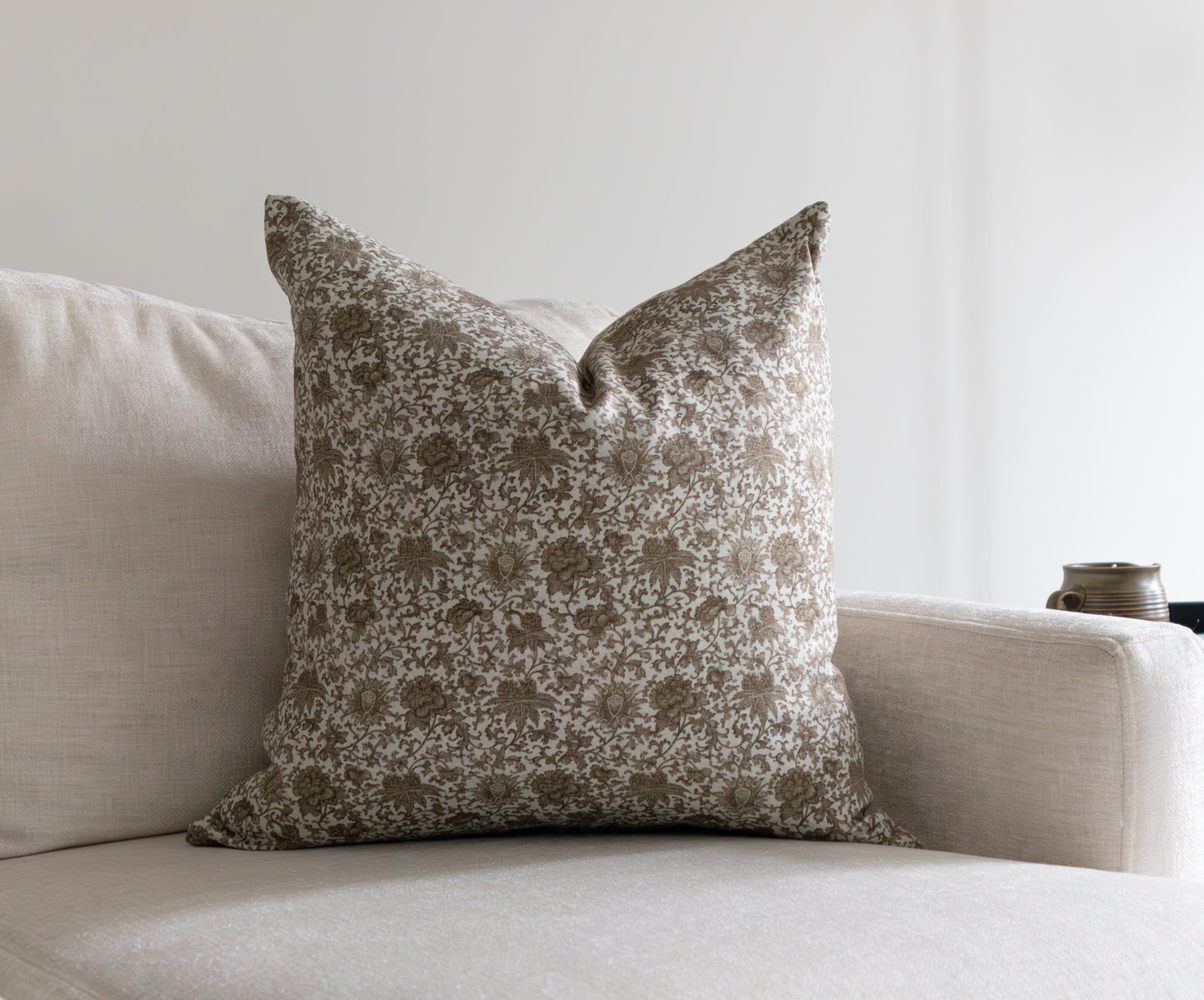 Isadora | Vintage Floral Pillow Cover