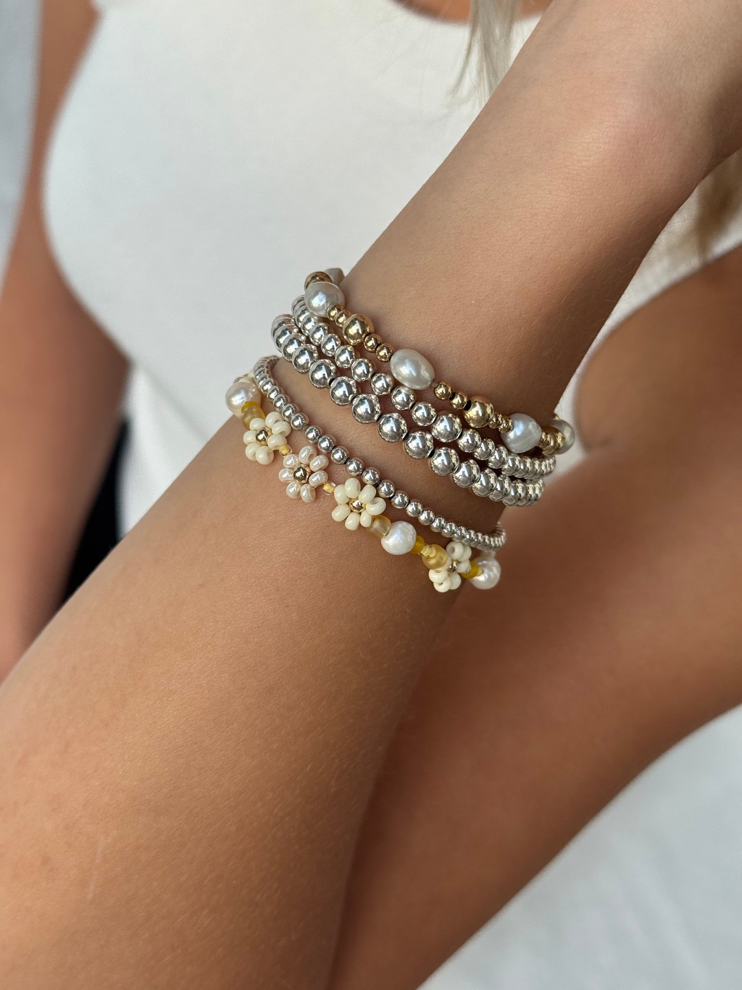 The Daisy Bracelet & Anklet in "Buttercup"