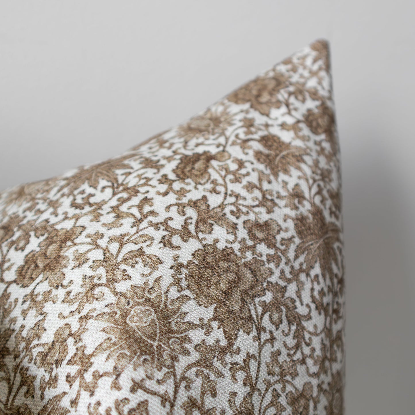 Isadora | Vintage Floral Pillow Cover