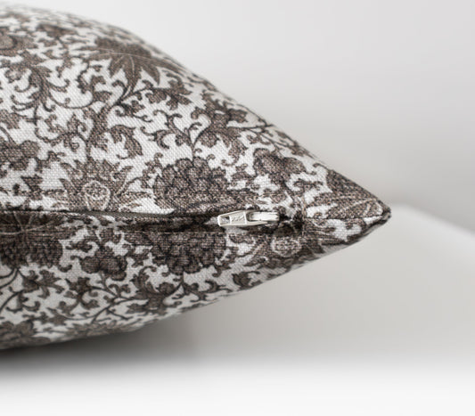 Amelia | Vintage Floral Pillow Cover