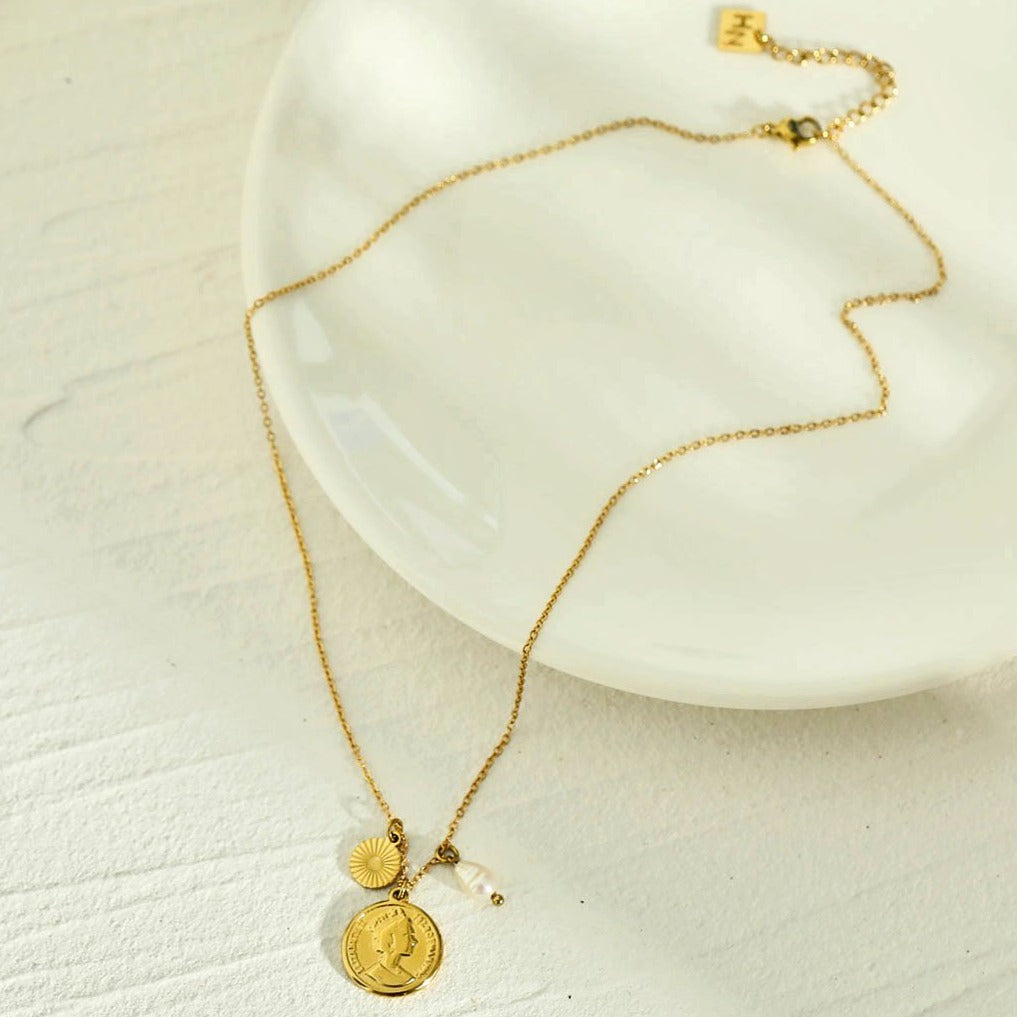 IZABELLA Vintage Charms Necklace