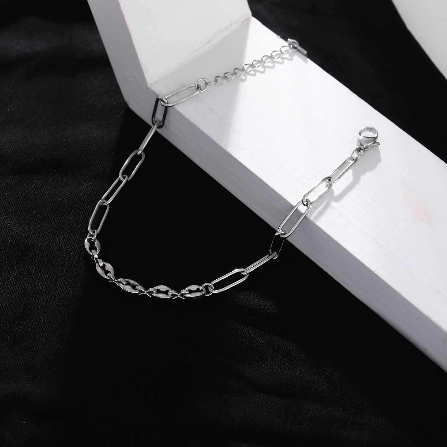 IZARA Paper-Clip & Oval-Beads Chain Bracelet in Silver