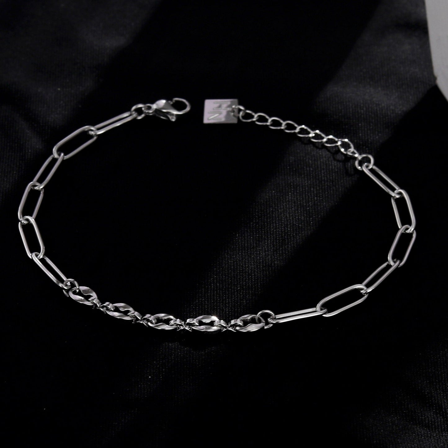 IZARA Paper-Clip & Oval-Beads Chain Bracelet in Silver
