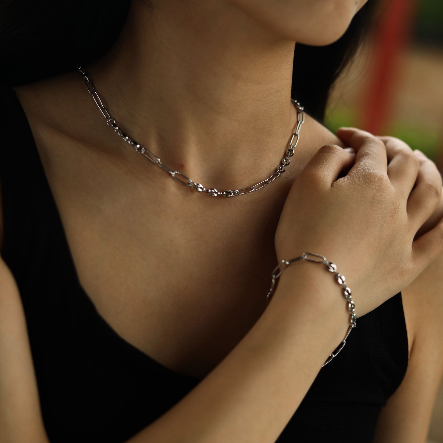 IZARA Paper-Clip & Oval-Beads Chain Bracelet in Silver