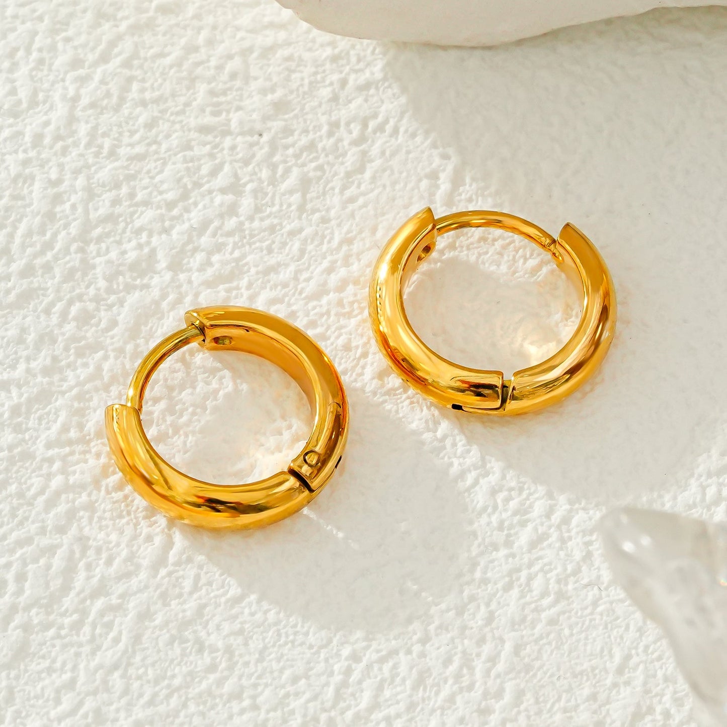 JAANBERG Gold: Mid Width Smooth Finish Mini Hoops for Day-to-Night Elegance